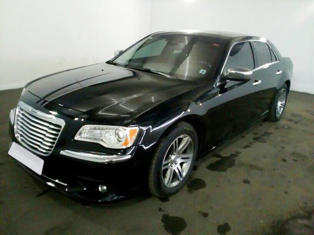 LOTE 001 Chrysler 300C 3.6 V6 2015