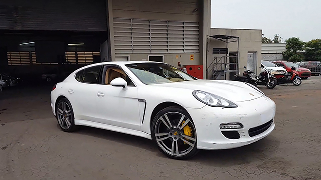 LOTE 030 Porsche Panamera 3.6 V6 