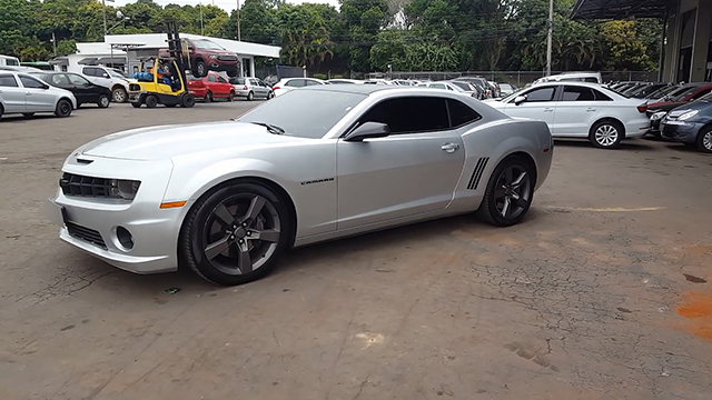 LOTE 034 Chevrolet Camaro SS 6.2 V8 16V 406cv 